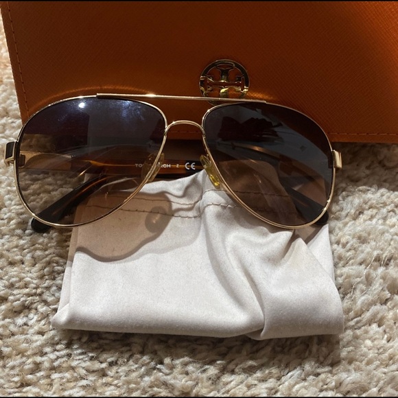 Tory Burch sunglasses - Picture 4 of 4